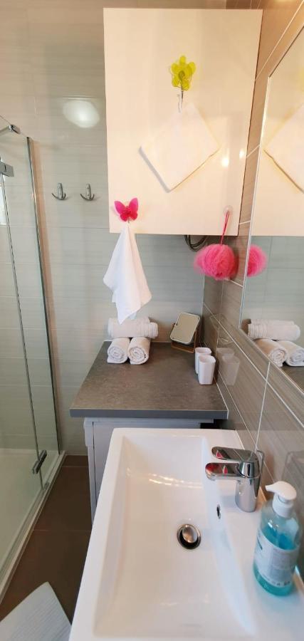 Bellevue Apartment Zagabria Esterno foto