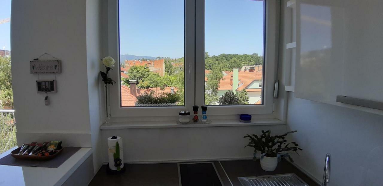Bellevue Apartment Zagabria Esterno foto